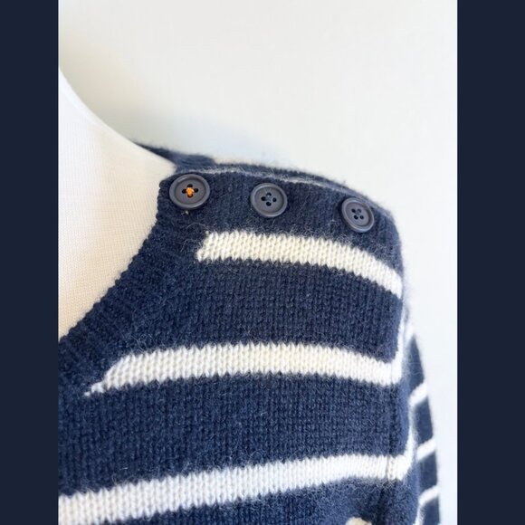 Chinti and Parker Blue and White Striped Cashmere Sweater - Size M - Picture 10 of 14